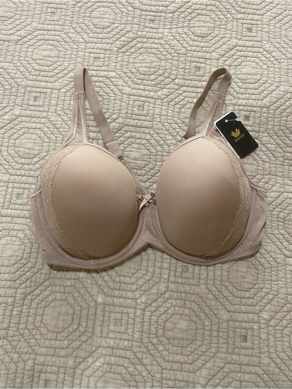 WACOAL 36D Retro Chic Seamless
Underwire Contour Bra Toast Lace Trim
#853186